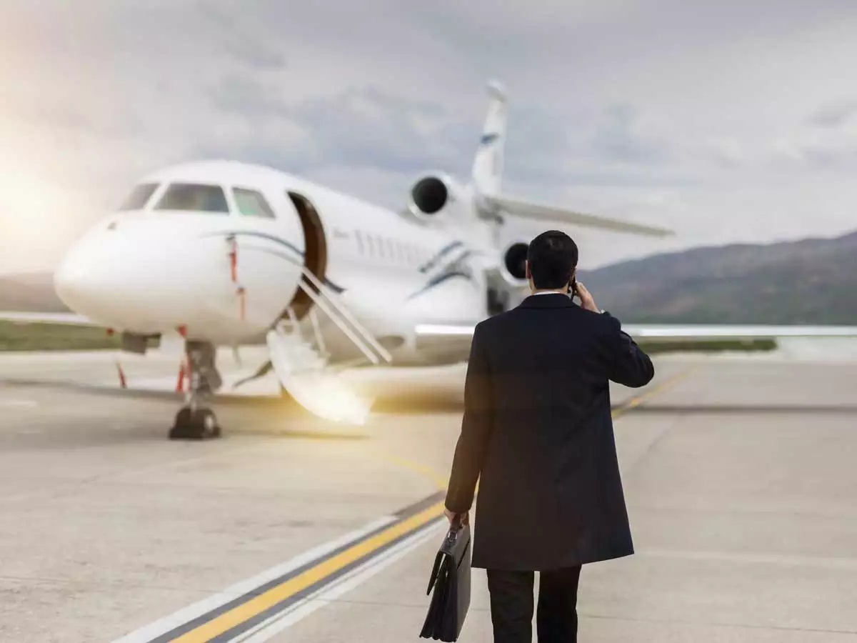 Top Luxury Amenities to Expect on a Corporate Jet Charter