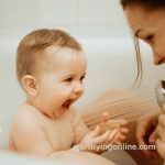 Wellhealthorganic.com Which is better Hot water or Cold water bath